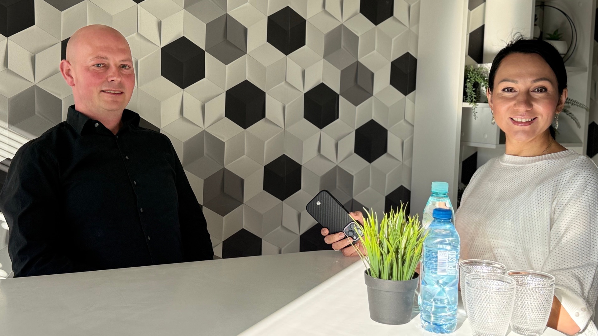 Dlaczego-ja-nadal-pukam-do-drzwi-Marcin_Manka_Silnet_Media Dlaczego-ja-nadal-pukam-do-drzwi-Marcin_Manka_Silnet_Media